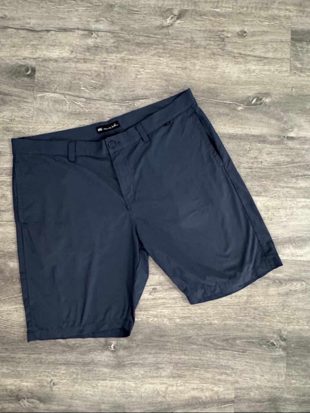 Travis Mathew Navy Blue Stripe Carlsbad 10" Short Size 42